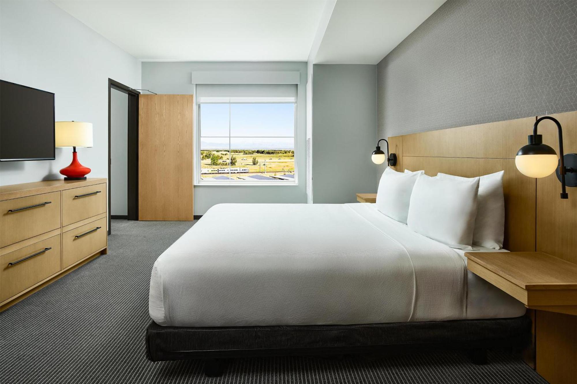 Hyatt Place Pena Station/Denver Airport Esterno foto